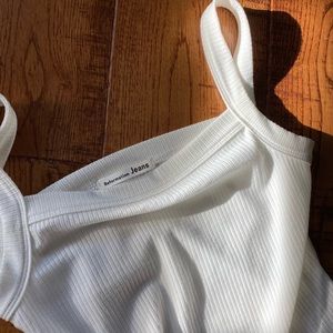 WHITE RIBBED TANK TOP